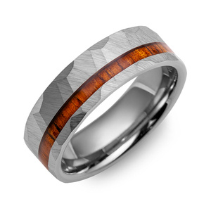 MADANI Men's Hammer Tungsten Koa Wood 7mm Wedding Band