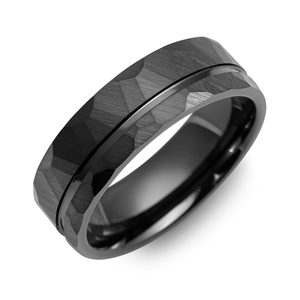 MADANI Men's Off Center Hammer Black Ceramic 7mm Wedding Ring