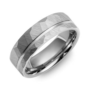 MADANI Men's Off Center Hammer Tungsten 7mm Wedding Ring