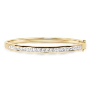Princess Cut Diamond Bangle Bracelet in Yellow Gold 2.50 Carat TW