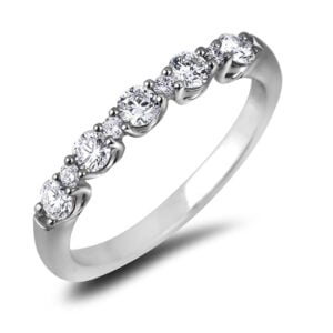 Canadian Diamond Anniversary Ring in White Gold I 0.45 Carat TW