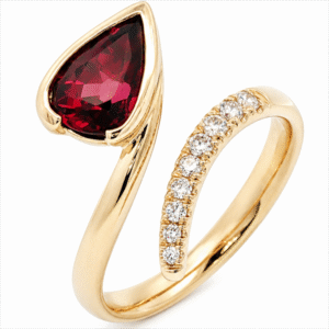 Tanzania Origin Rhodolite Garnet and Canadian Diamond Ring in Yellow Gold