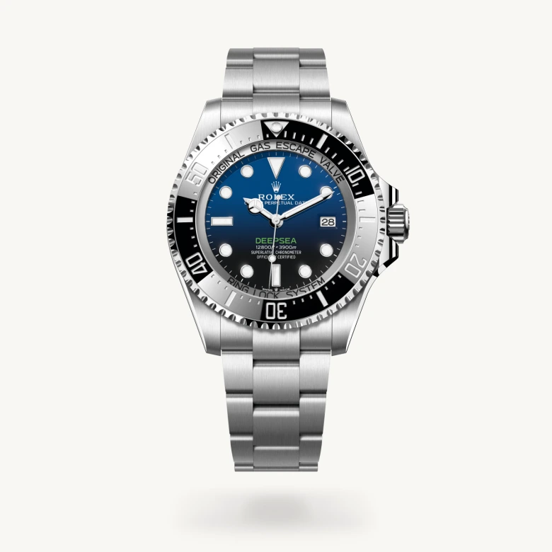 Rolex Rolex Deepsea in Oystersteel with D-blue dial, Unidirectional rotatable 60-minute graduated, scratch-resistant Cerachrom insert in black ceramic, numerals and graduations coated in platinum bezel, and Oystersteel bracelet